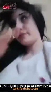 Asteria dilini dolastirip yuttugu an